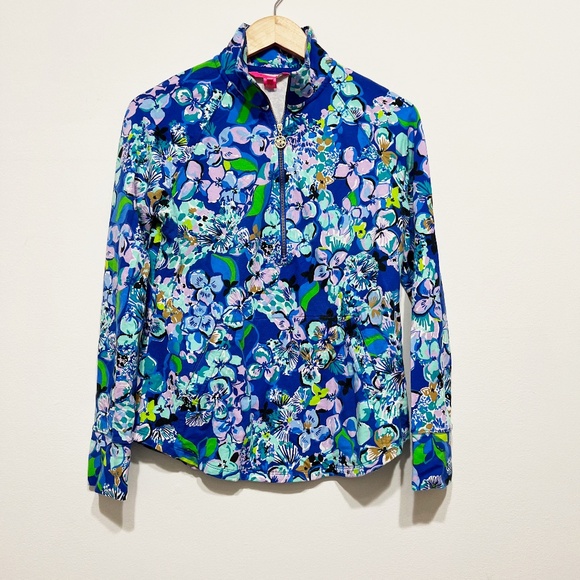 Lilly Pulitzer Skipper Popover UPF 50+ Blue Grotto Twilight Tropics Sweater XS - Picture 1 of 4